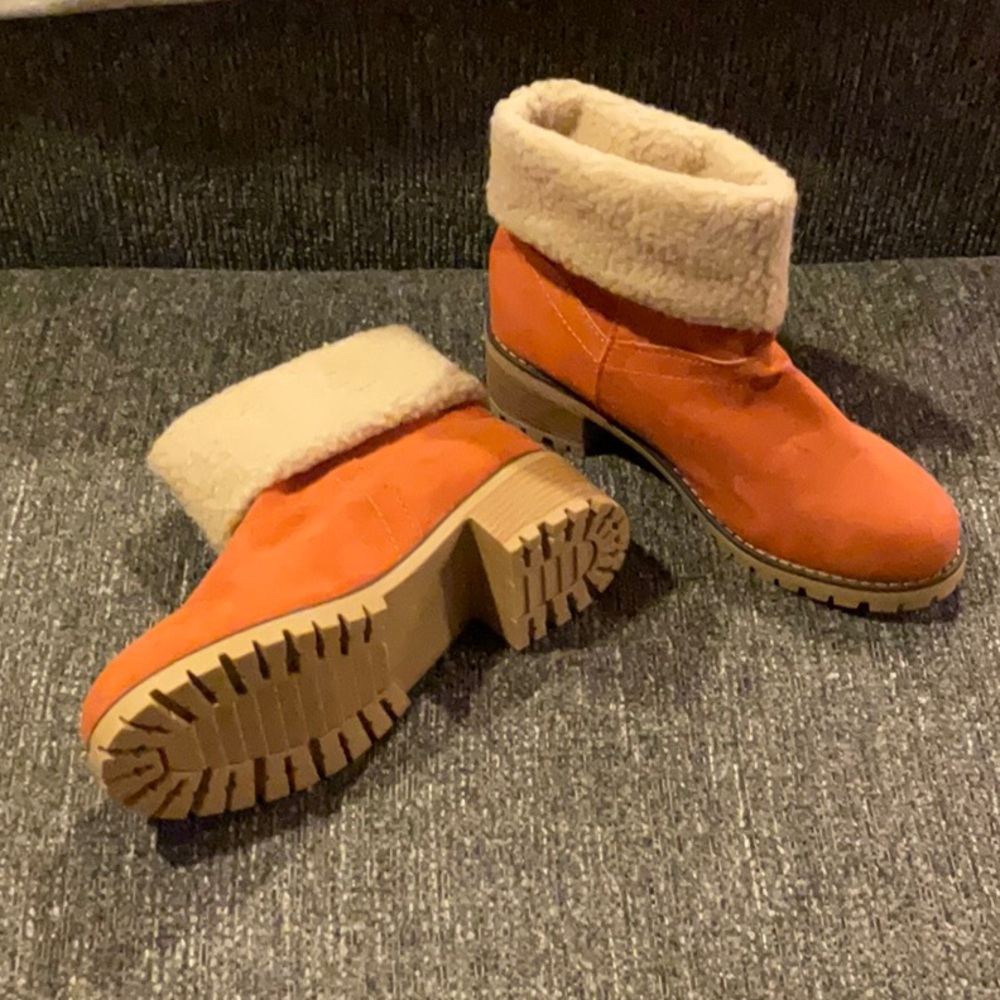 Women's Orange Ankle Boots with Cream Fur Lining